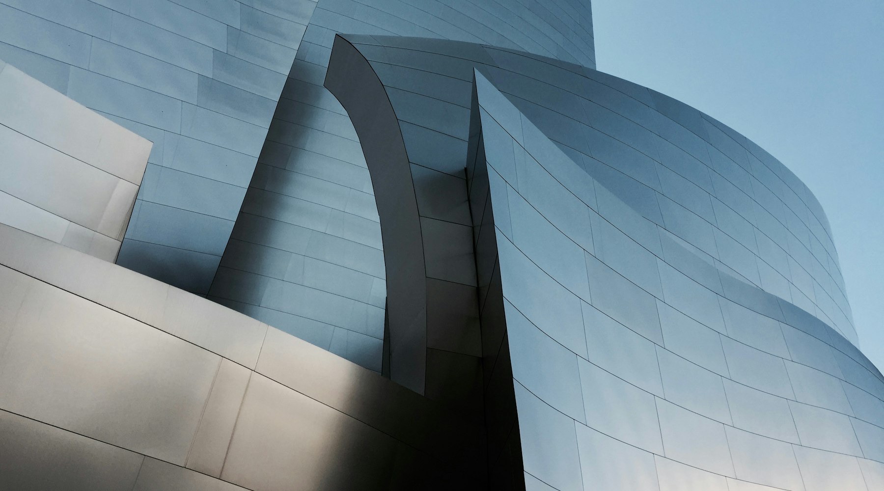 Sweeping metallic curves of a landmark building